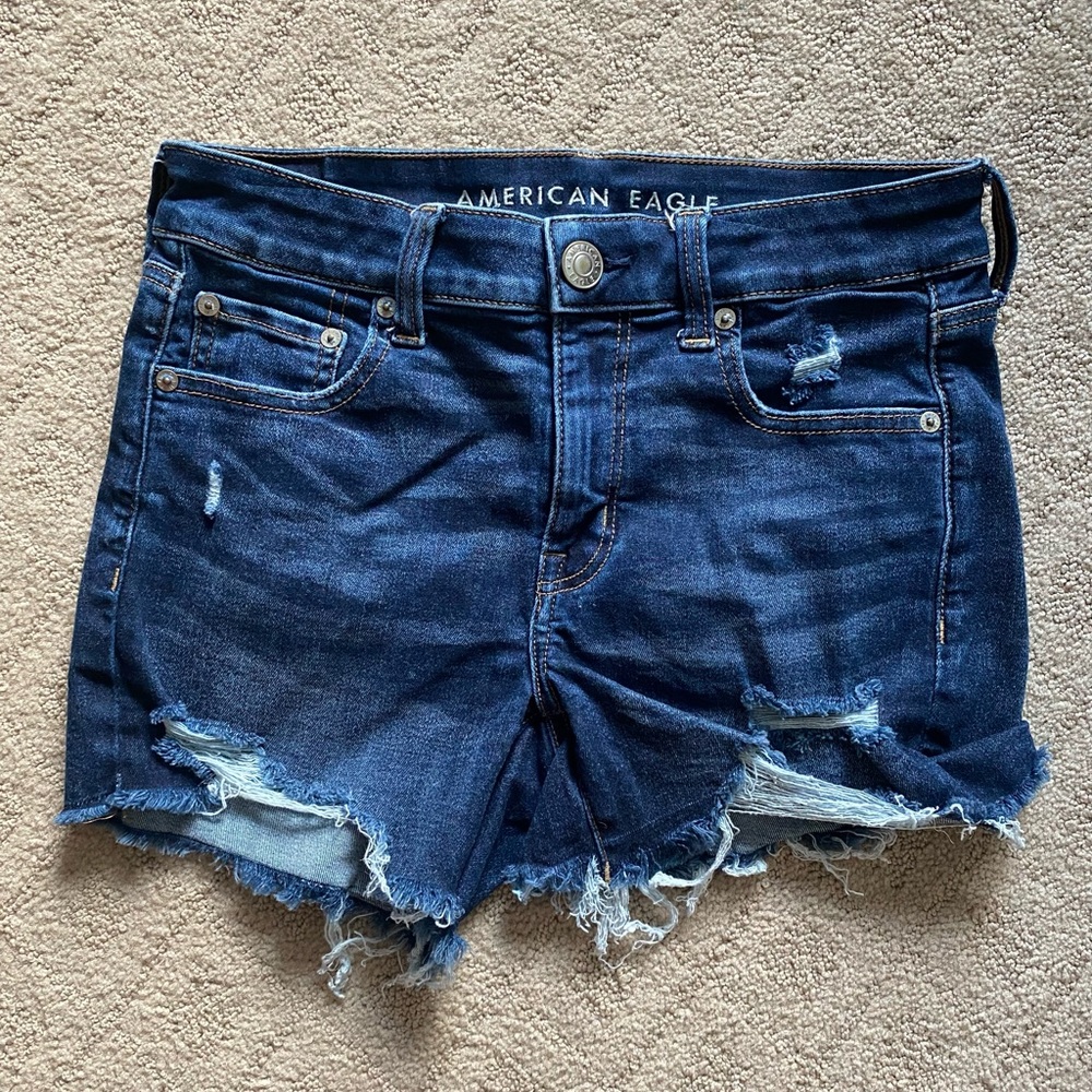 AE Next level Midi Shorts - size 6